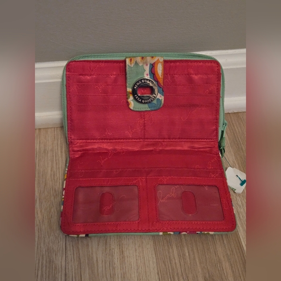 Vera Bradley Green Paisley Wallet - Picture 3 of 4